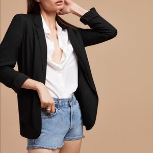 Aritzia by Talula black soft blazer